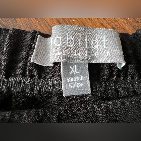 Habitat Wide Leg Crop Pants Women’s XL Black Pull On Pockets Textured Relaxed - Picture 5 of 15